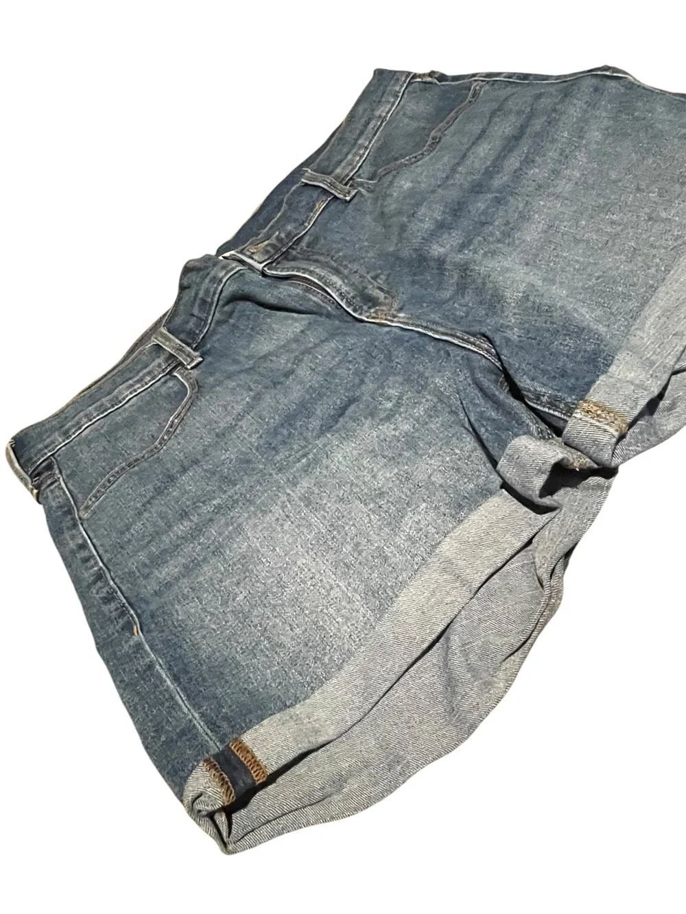 Old Navy ladies  Blue Denim denim Jeans - shirts Fit size 16